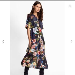 Blue floral silk Johnny Was Midi dress. NWT size S.